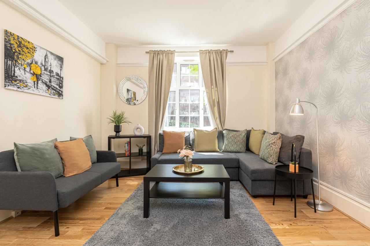 Charming 2 Bedroom Flat In Kensington High Street Лондон Екстериор снимка