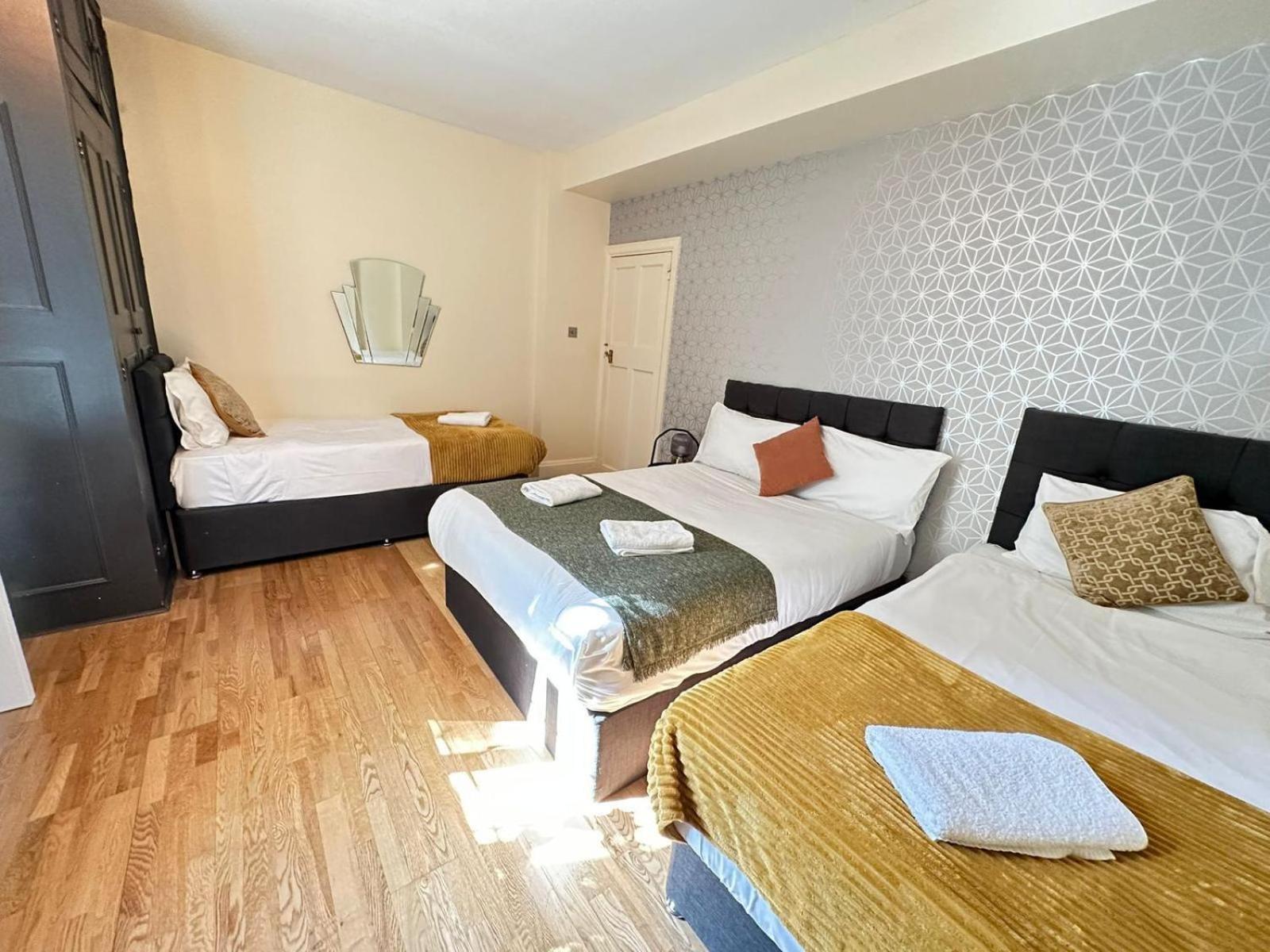 Charming 2 Bedroom Flat In Kensington High Street Лондон Екстериор снимка